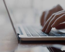 湖南竑鹏信息科技有限公